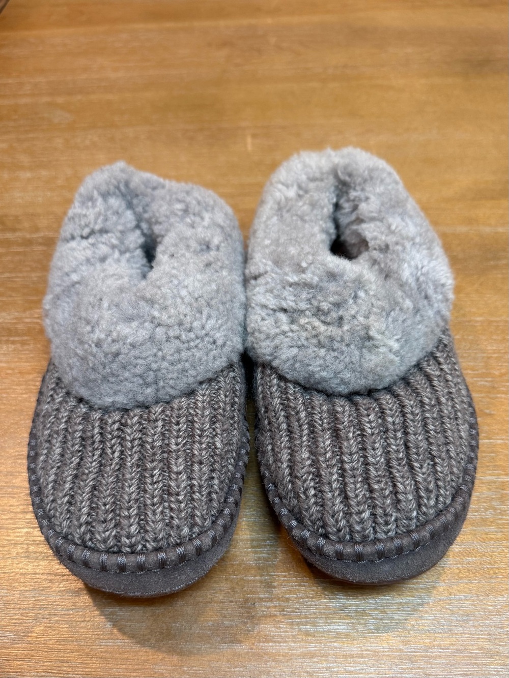 UGG Wrin Rib Knit UGGPlush lined Gray Slippers US 5 EU 36
